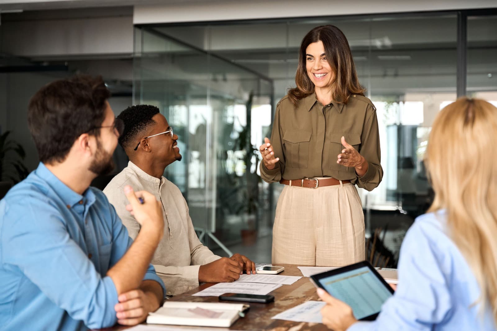 Unlock Professional Growth: Rent LinkedIn Account for Maximum Outreach