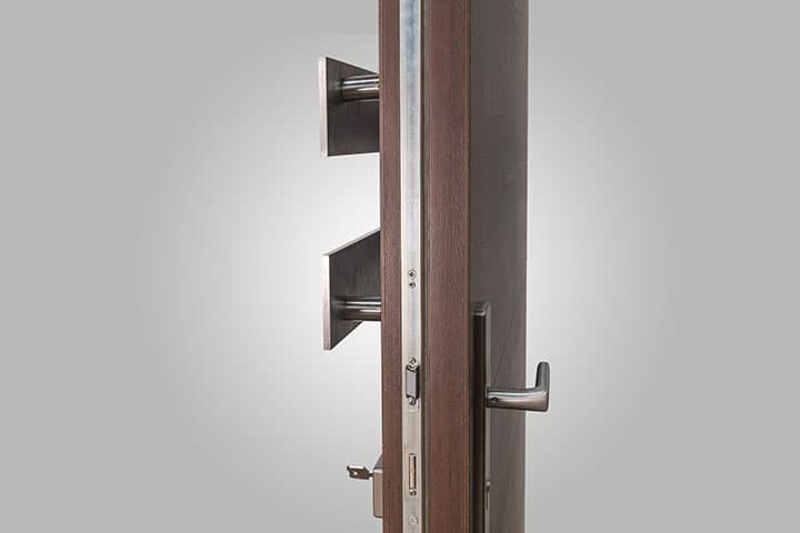 Shop Internal Door Handles in Modern and Traditional Designs