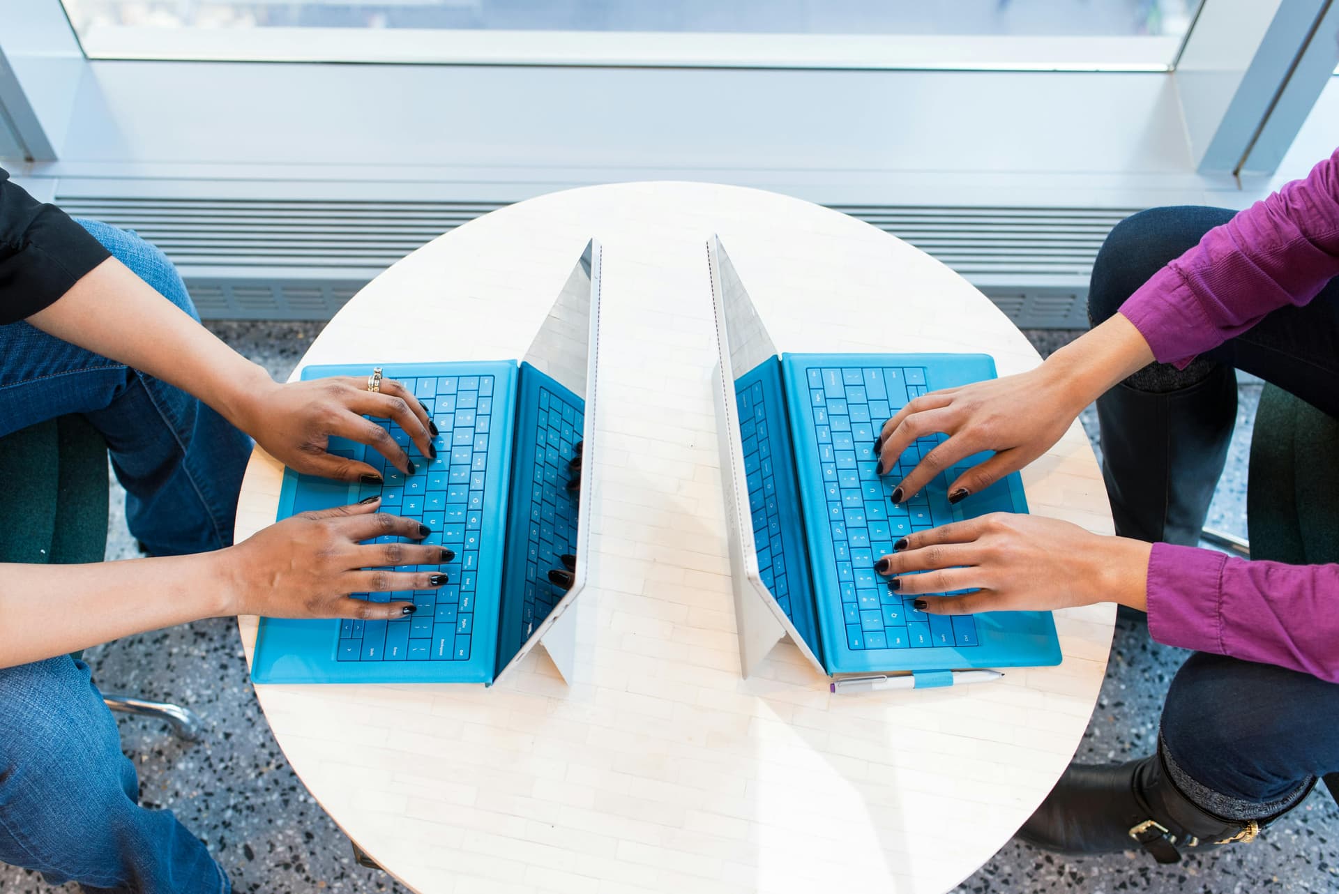 Start Earning Online with the Best SMM Reseller Panel