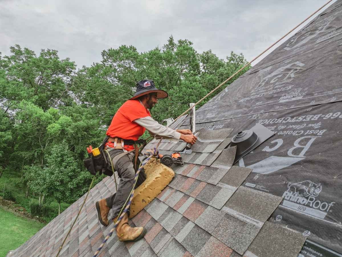 Why Homeowners Trust Metal roofing Vancouver Experts