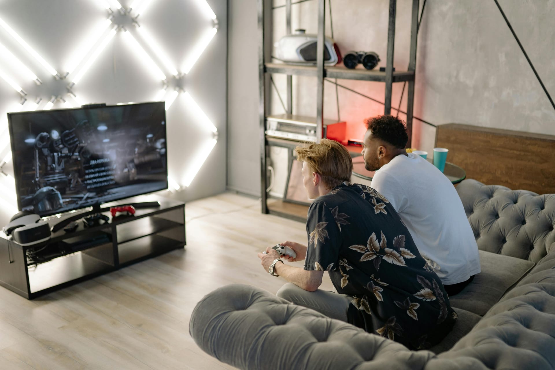 AI News You Can Trust: Decoding Complex Developments