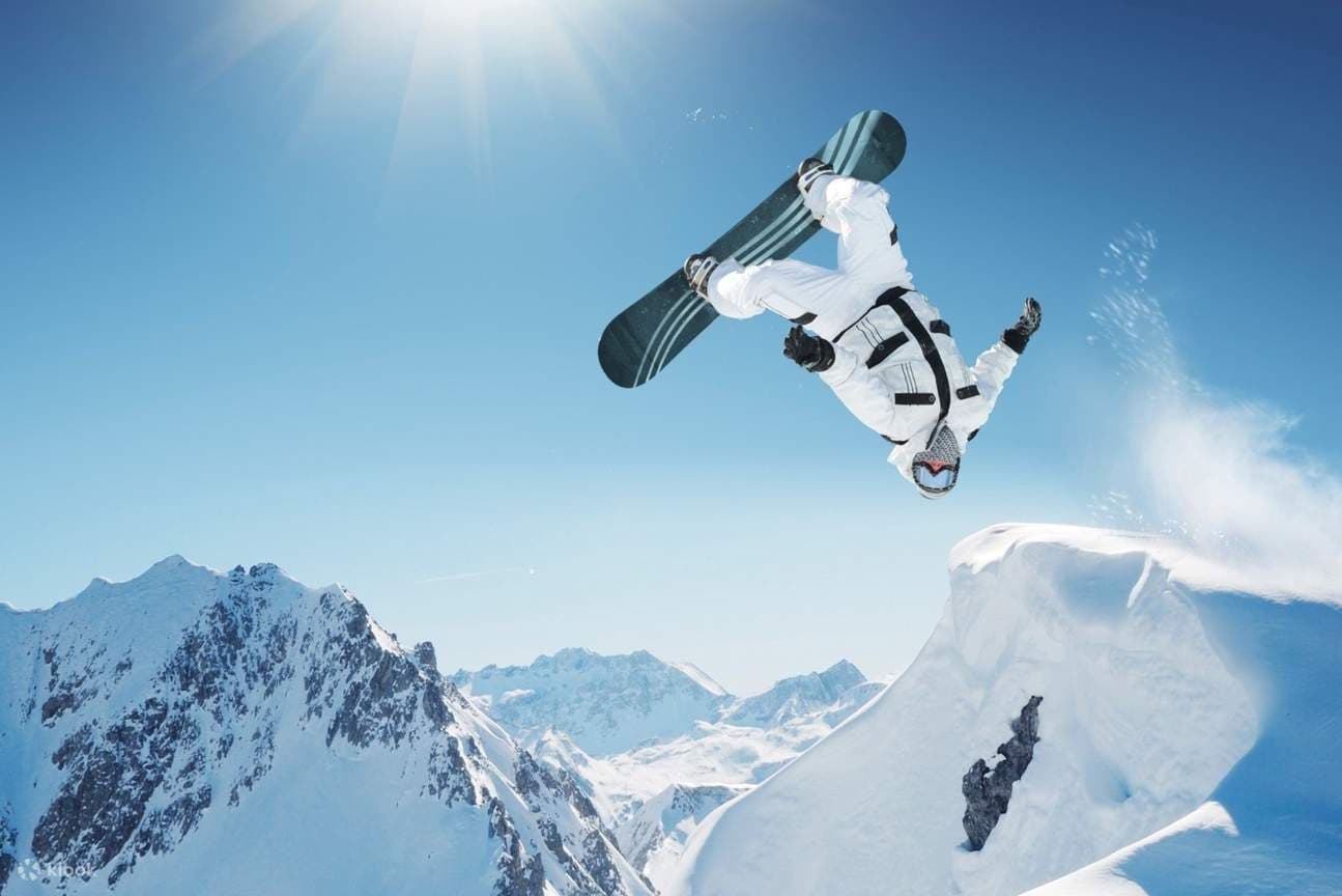 Lexington, MA Ski and Snowboard – Your Community Mountain Shop
