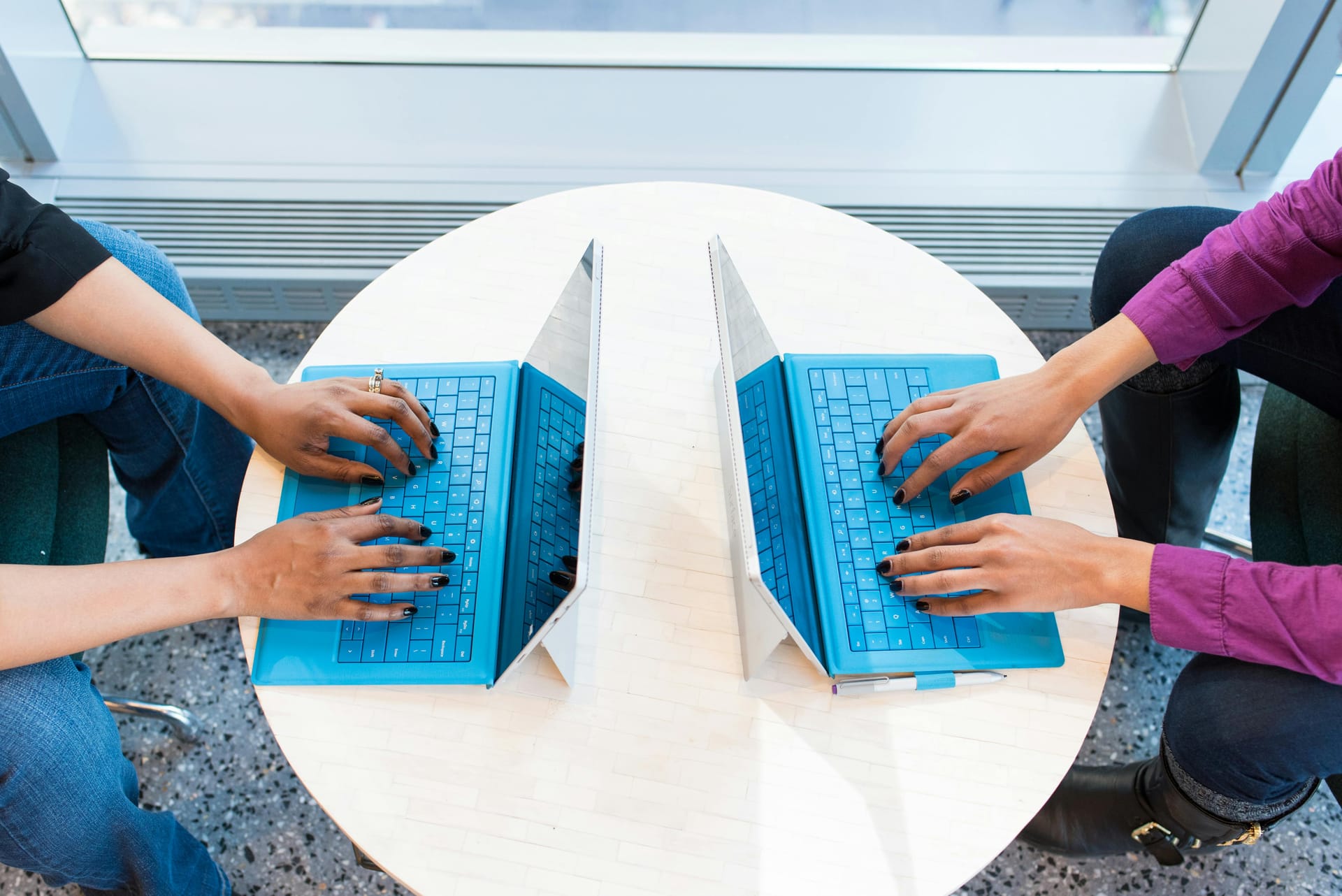 Start Earning Online with the Best SMM Reseller Panel