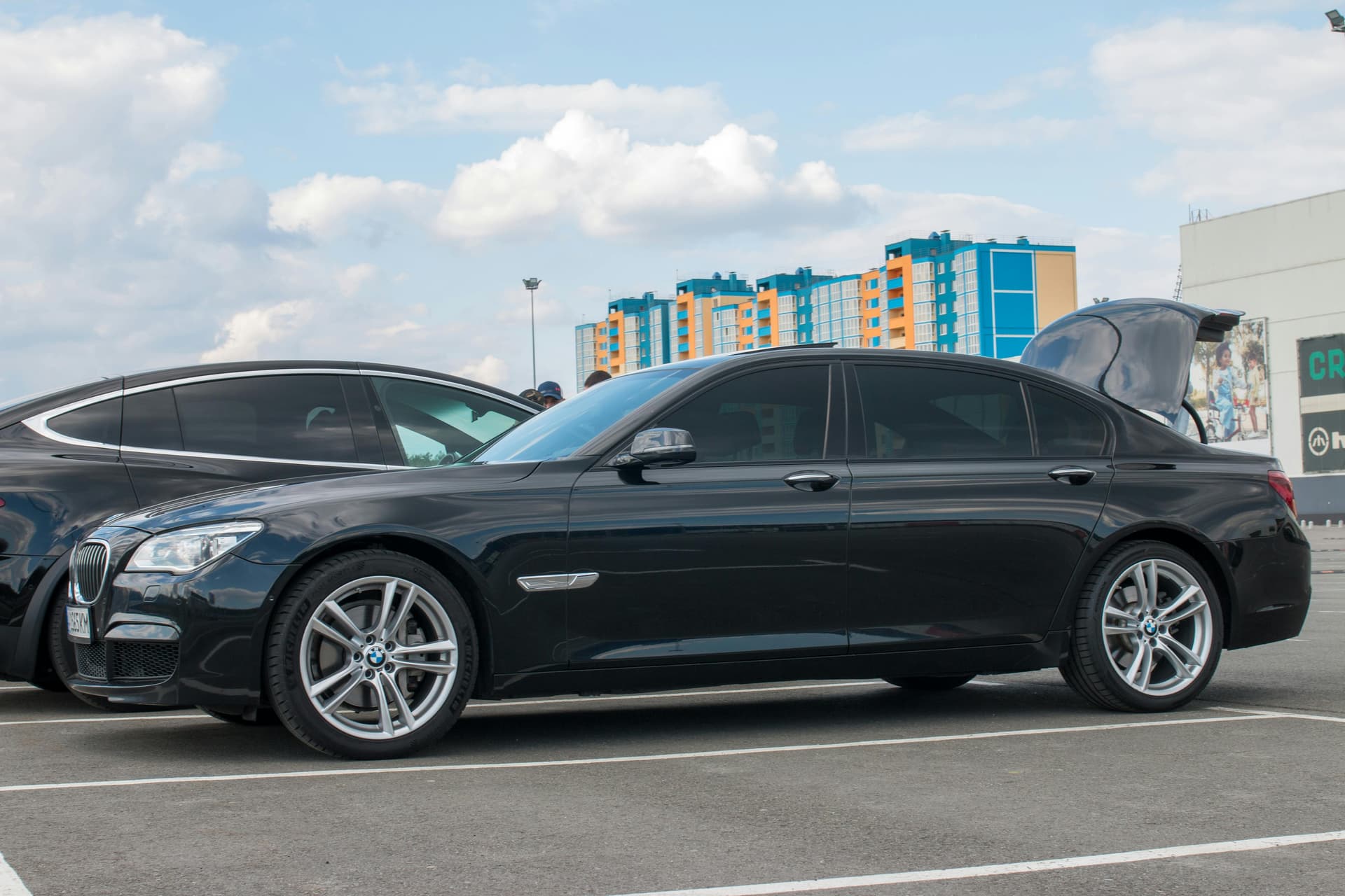 Corporate Travel Made Easy with vipmiamilimo
