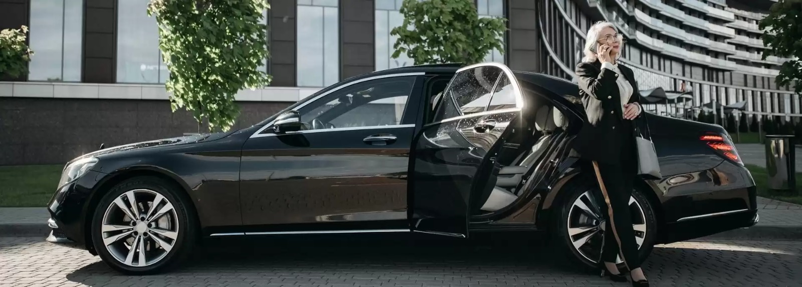 West Bridgford Taxi Service – 24/7 Local Chauffeurs