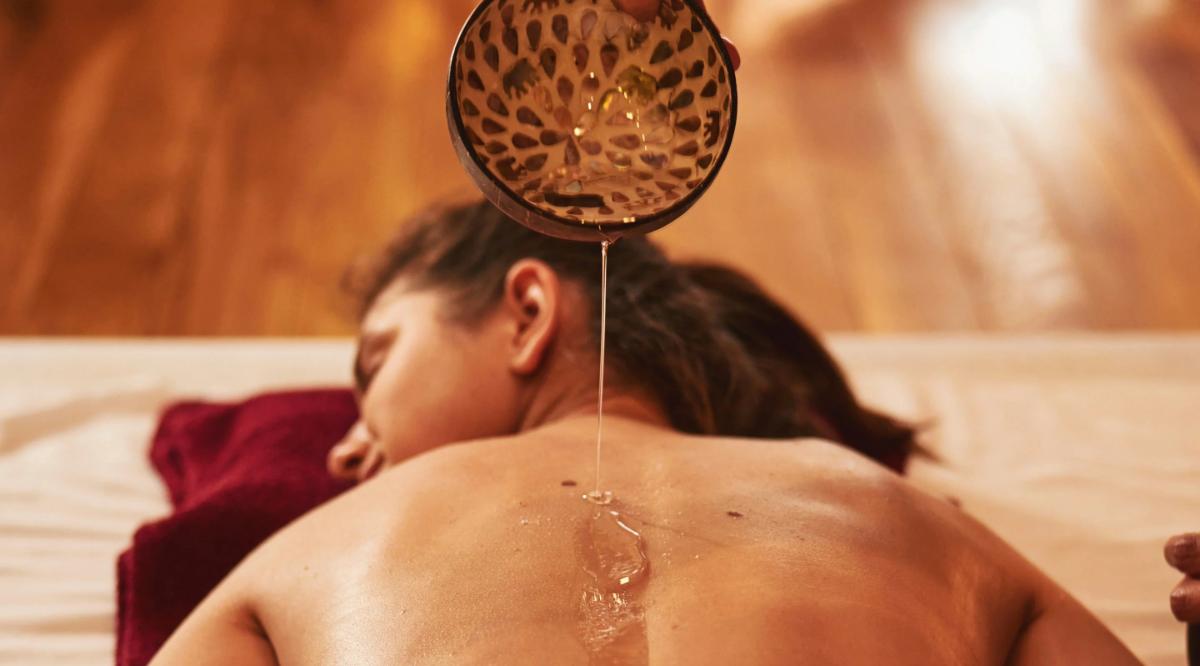 imgi_469_Massage-Oil.jpg
